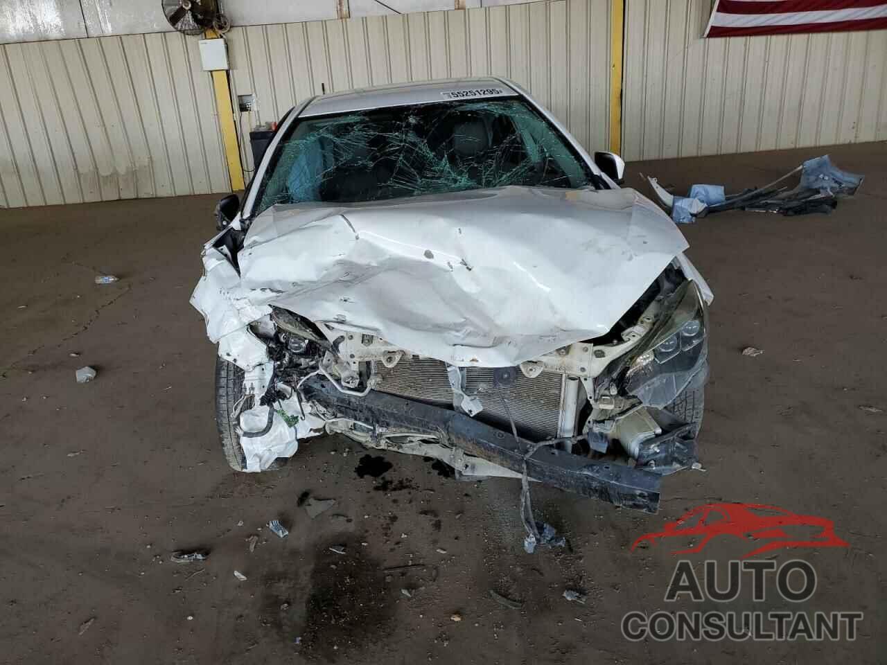TOYOTA COROLLA 2019 - 5YFBURHE0KP946075