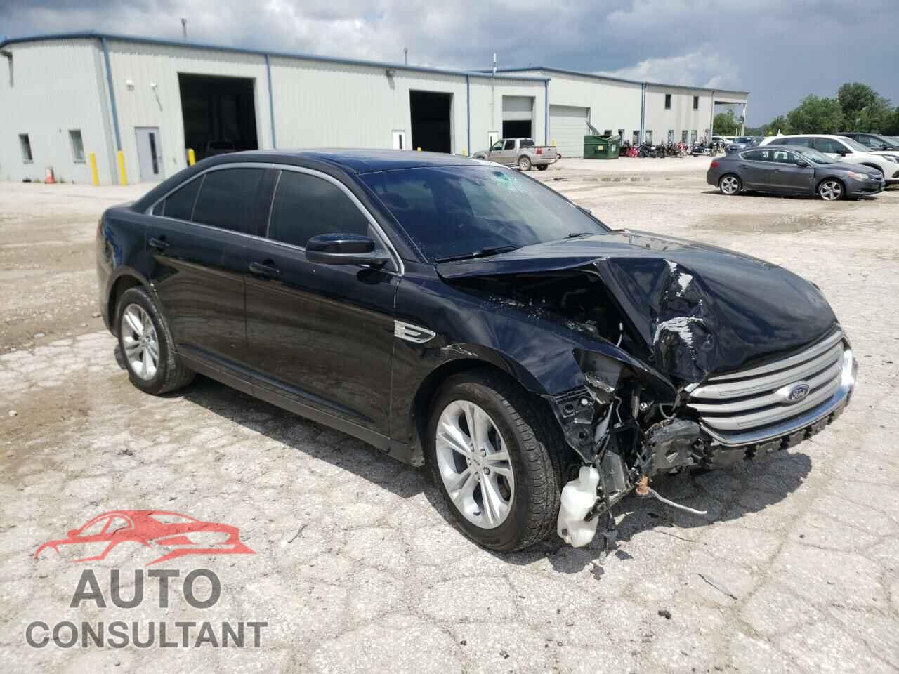 FORD TAURUS 2017 - 1FAHP2E8XHG132183
