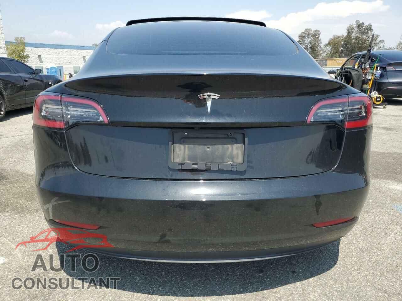 TESLA MODEL 3 2023 - 5YJ3E1EA8PF543713