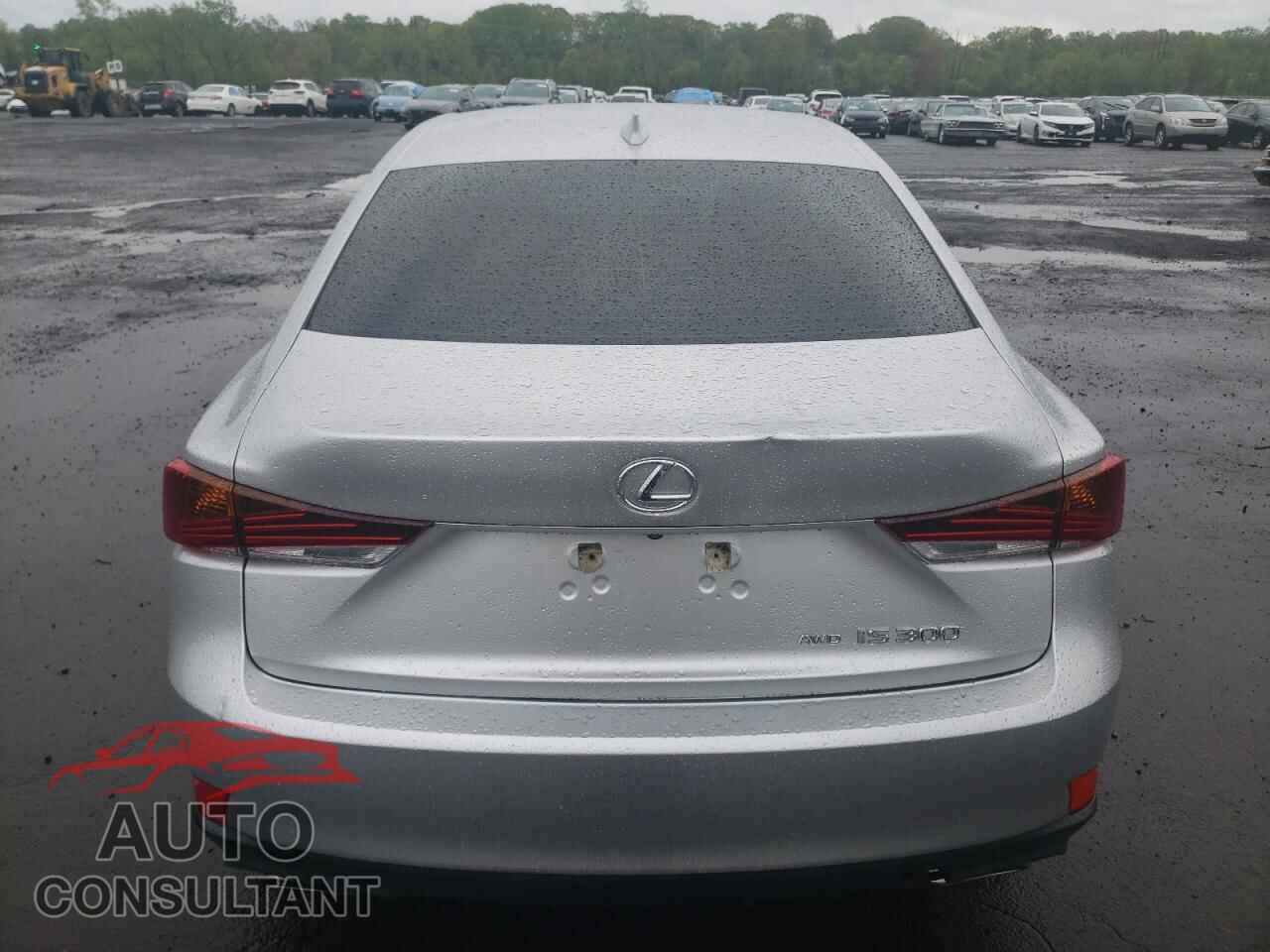 LEXUS IS 2019 - JTHC81D21K5039403