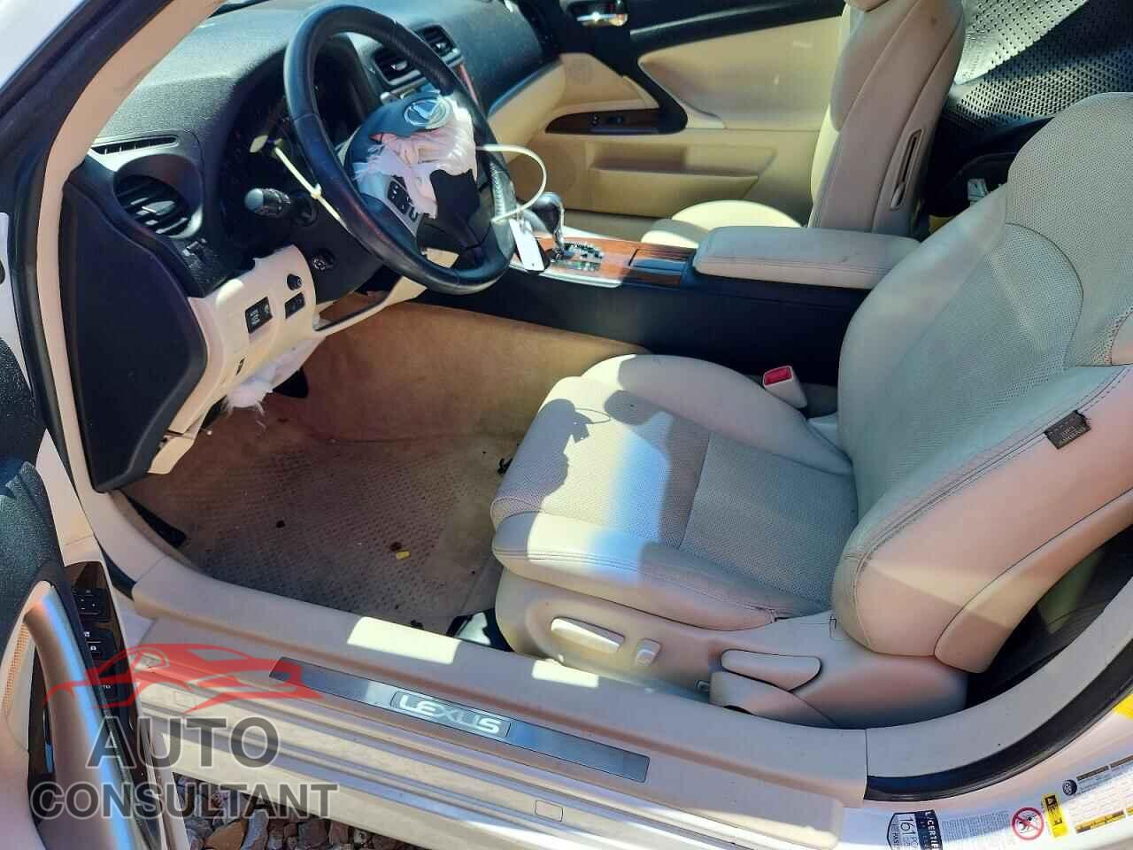 LEXUS IS 2013 - JTHFF2C25D2529292