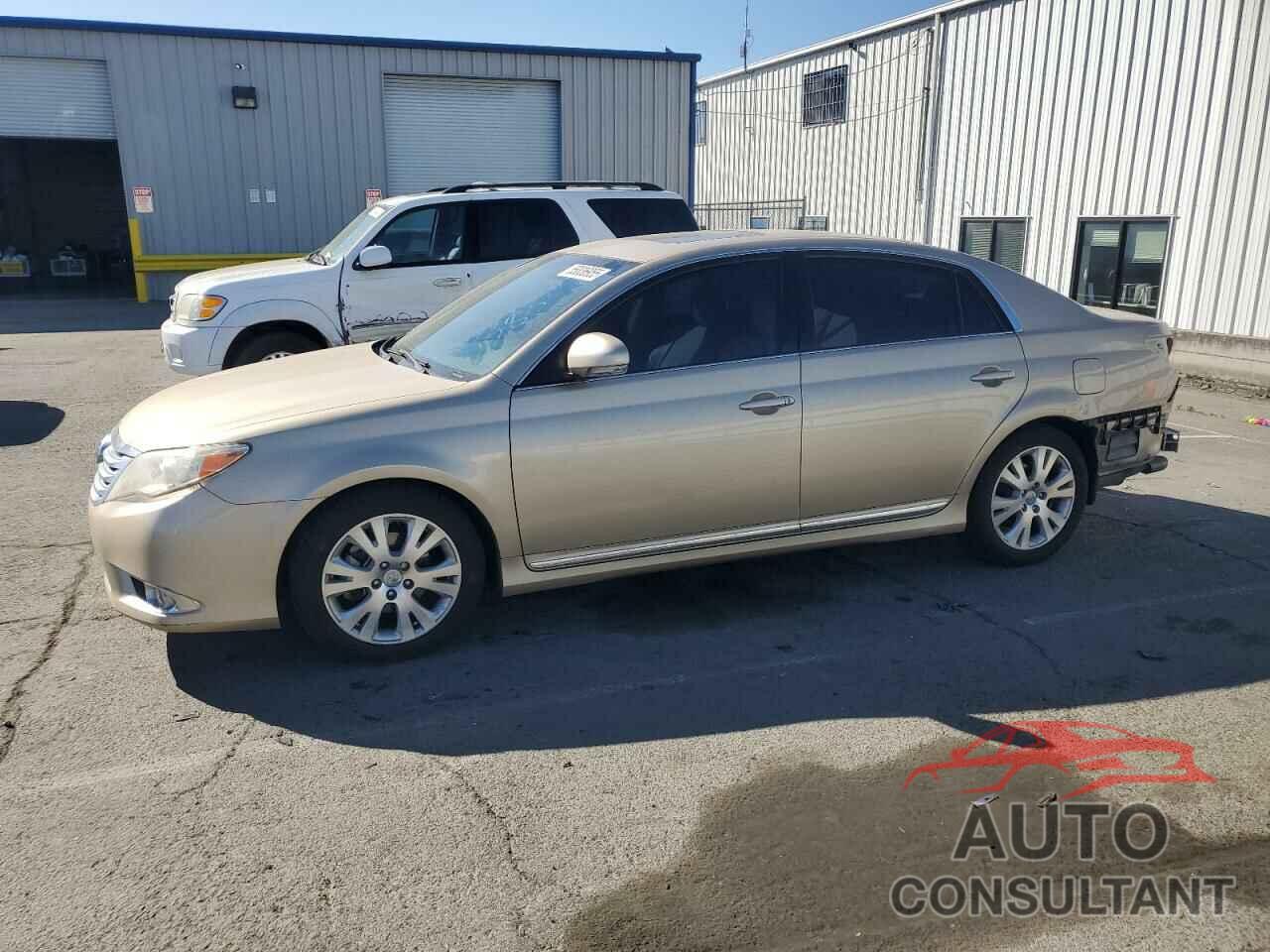 TOYOTA AVALON 2011 - 4T1BK3DB1BU381610