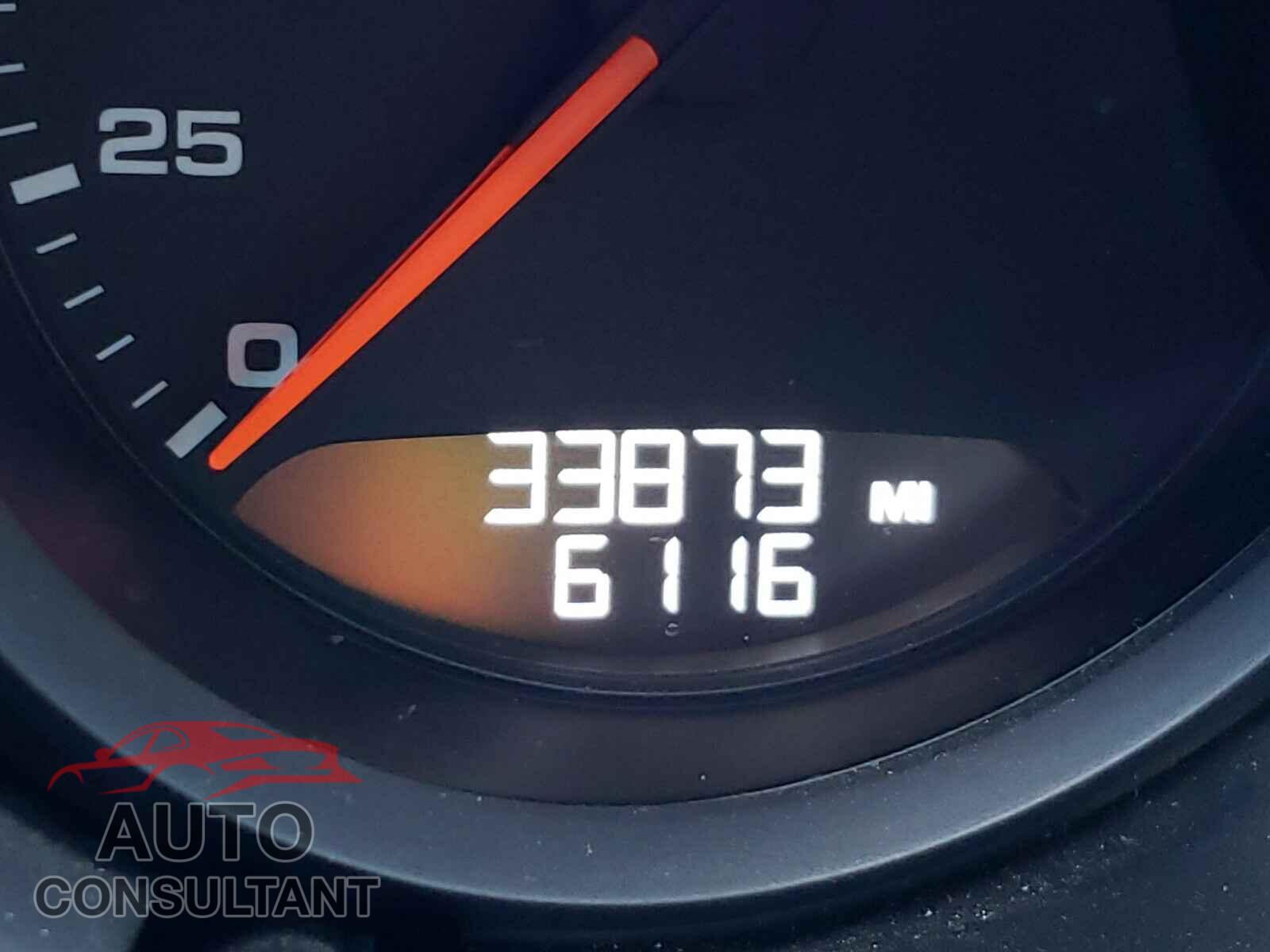 PORSCHE MACAN 2017 - WP1AB2A59HLB15239