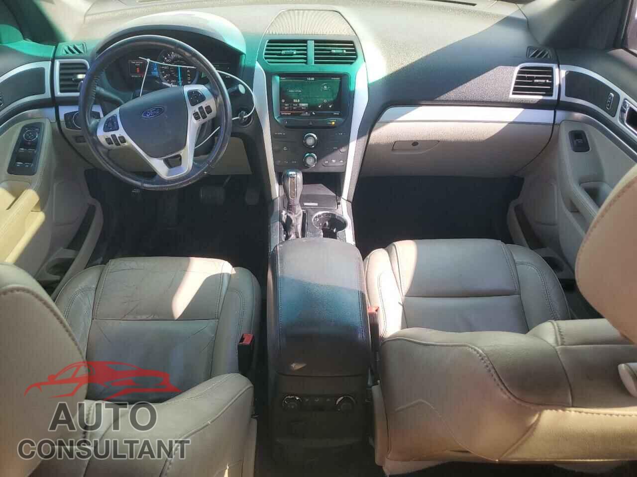 FORD EXPLORER 2015 - 1FM5K7D80FGA85121