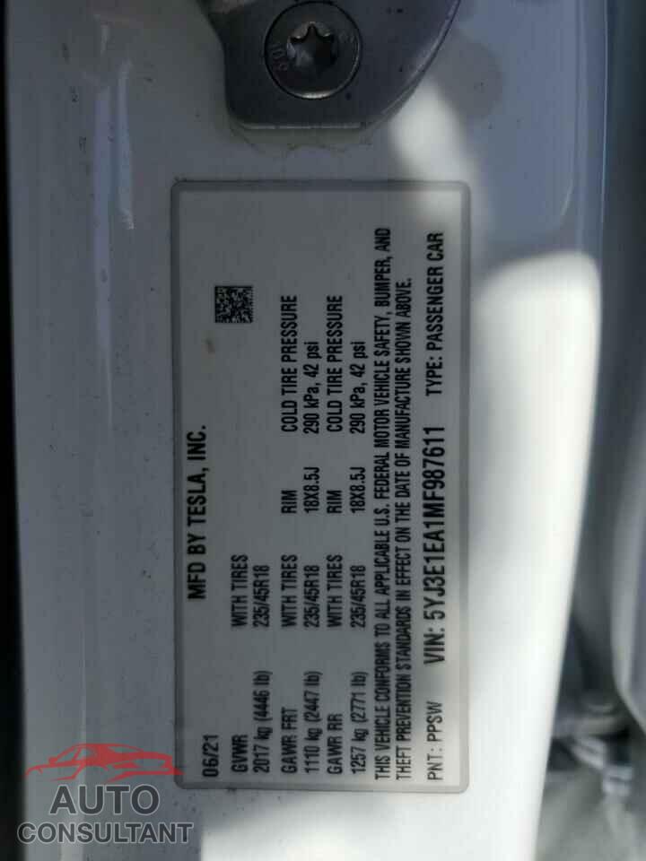 TESLA MODEL 3 2021 - 5YJ3E1EA1MF987611