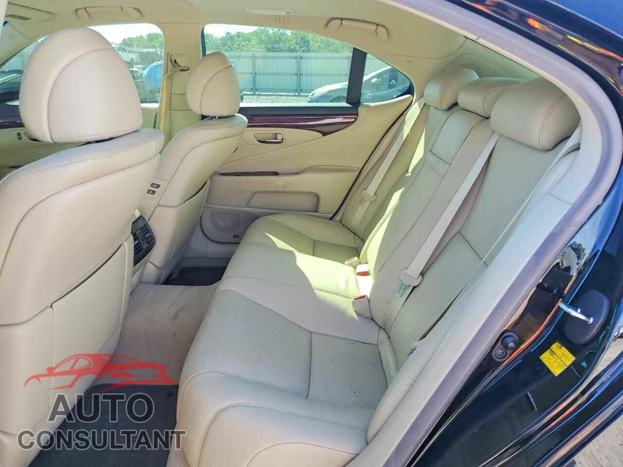 LEXUS LS460 2011 - JTHBL5EF5B5103901