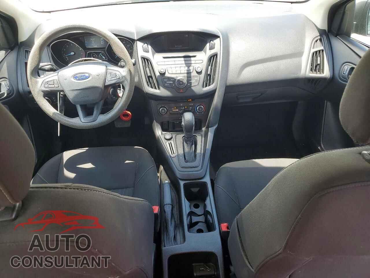 FORD FOCUS 2016 - 1FADP3E26GL385779