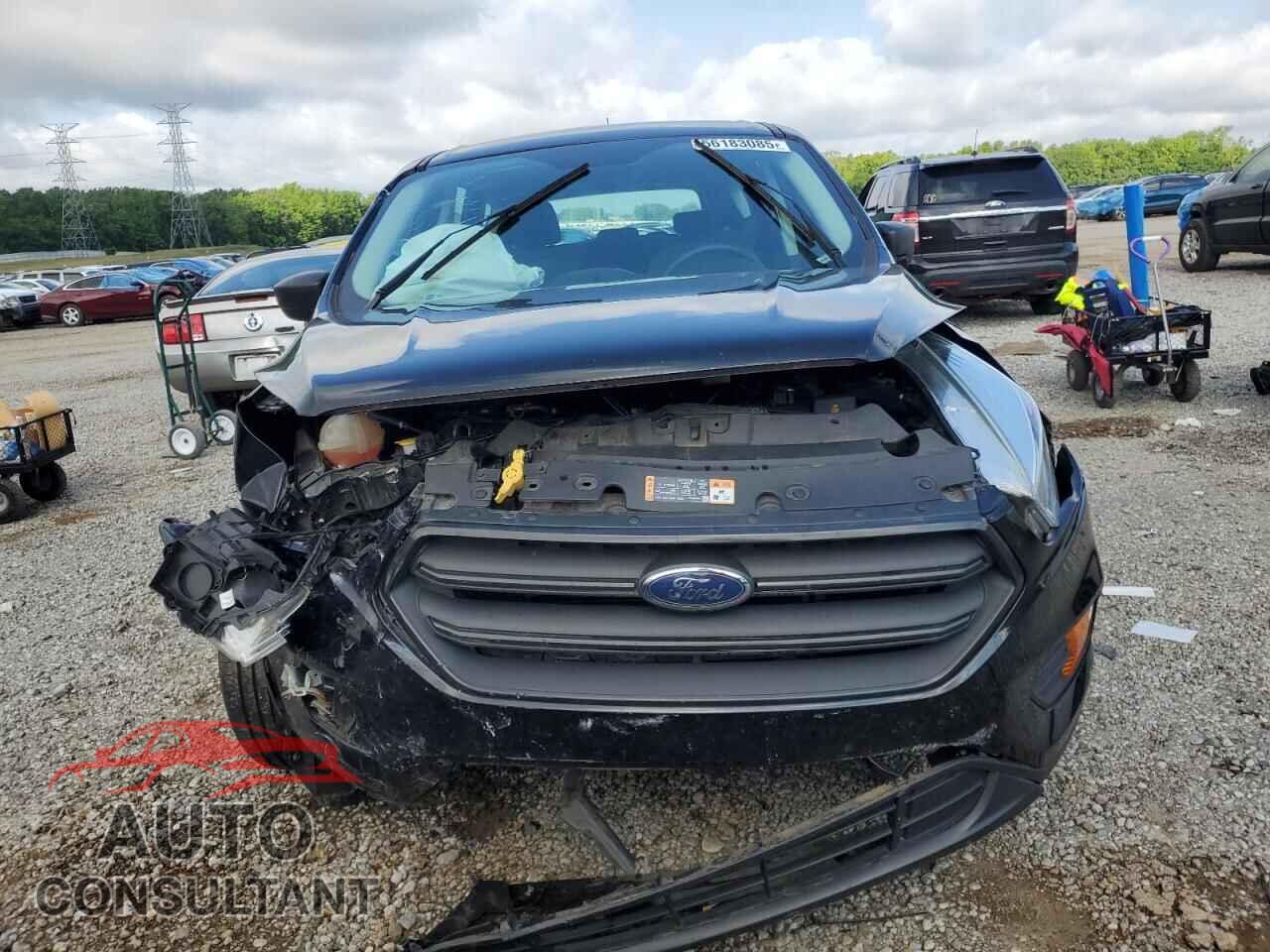 FORD ESCAPE 2017 - 1FMCU0F79HUE63468