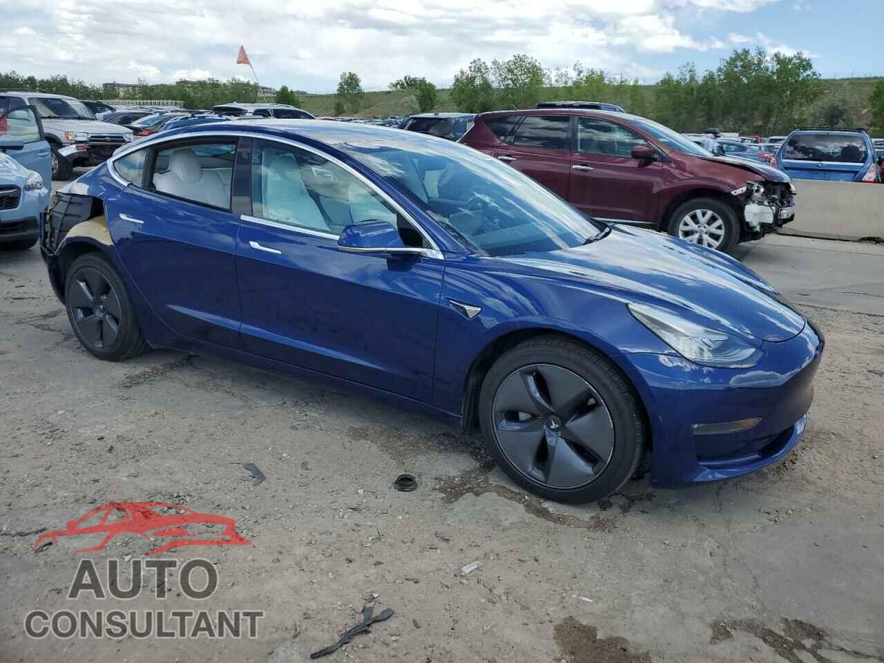 TESLA MODEL 3 2020 - 5YJ3E1EB3LF668461