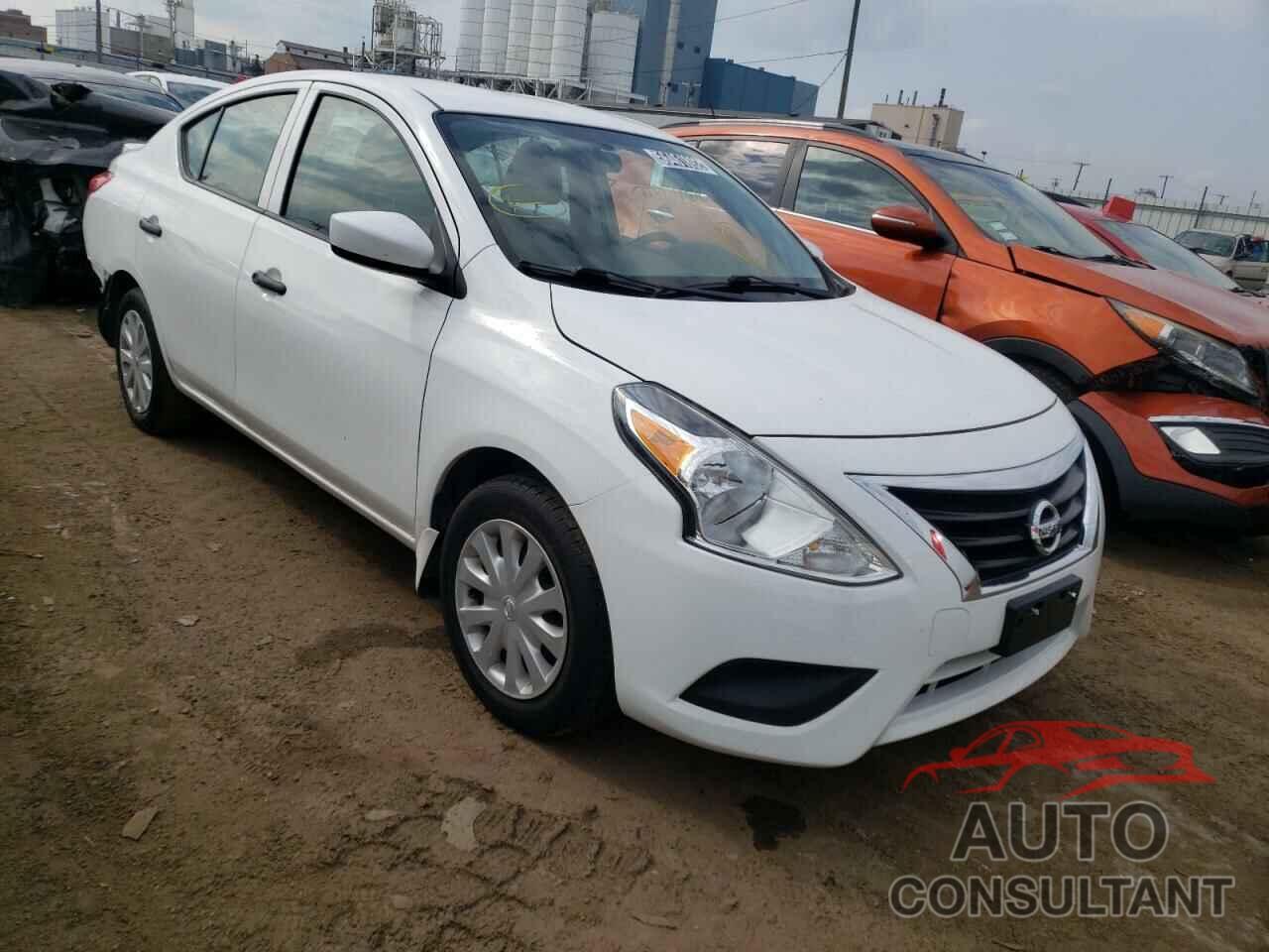 NISSAN VERSA 2018 - 3N1CN7AP3JL865393