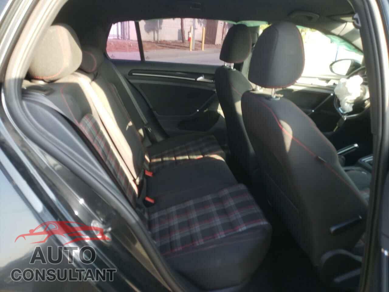 VOLKSWAGEN GTI 2017 - 3VW447AU2HM020031