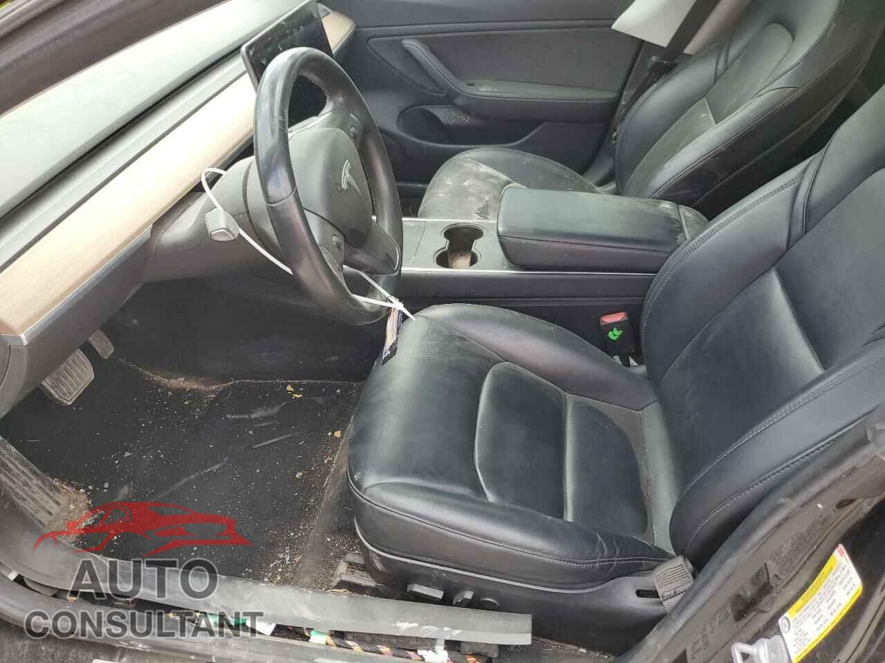 TESLA MODEL 3 2018 - 5YJ3E1EA6JF016177