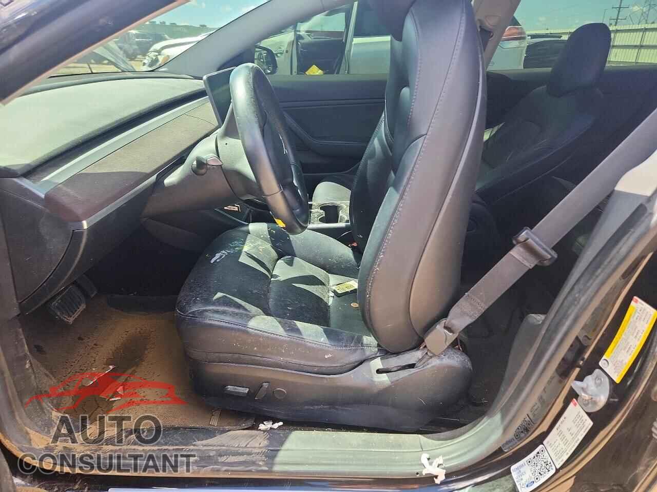 TESLA MODEL 3 2018 - 5YJ3E1EA5JF152445