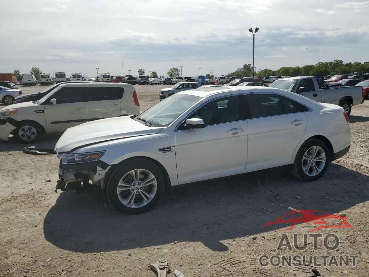 FORD TAURUS 2017 - 1FAHP2E86HG110505