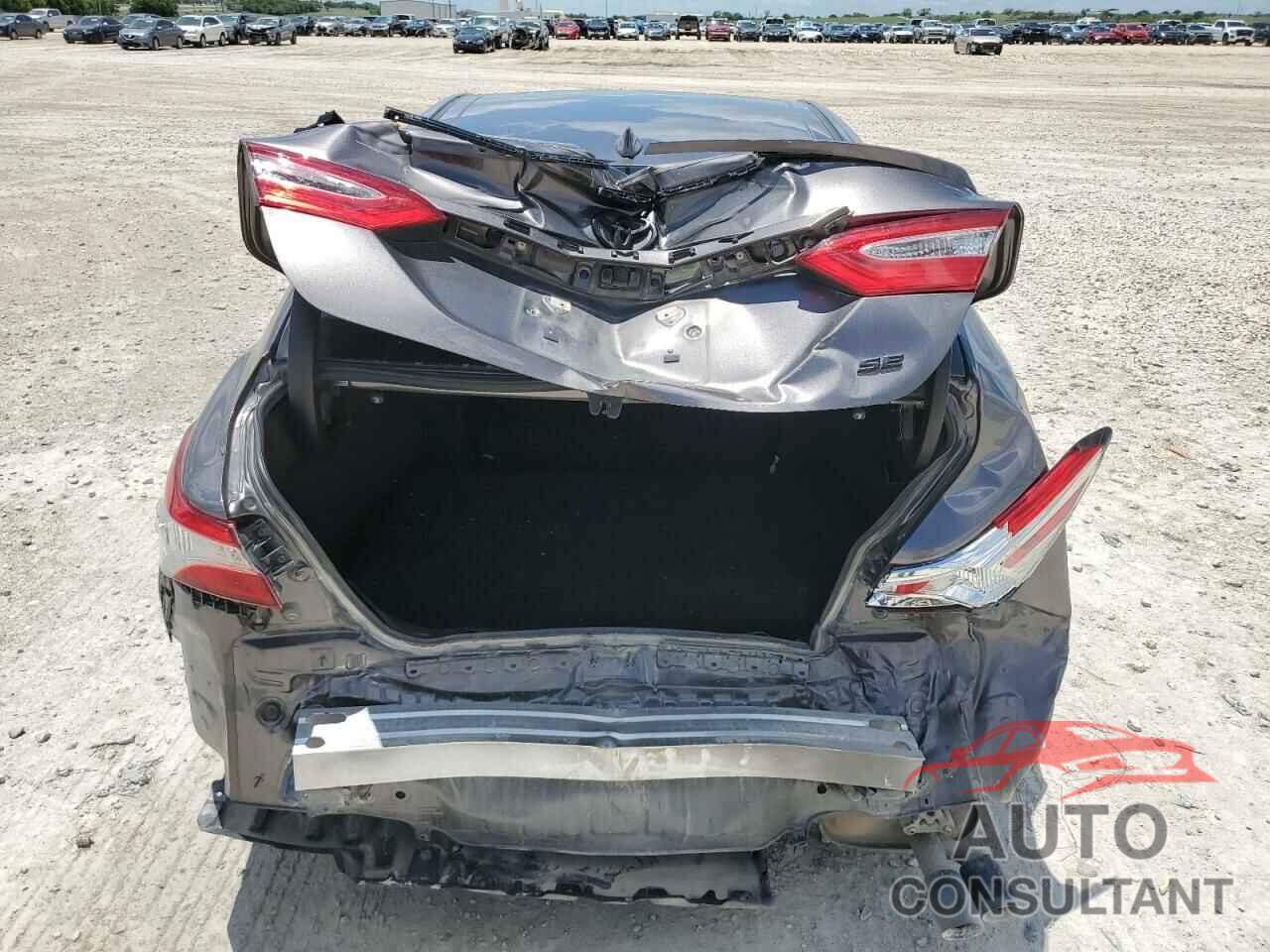 TOYOTA CAMRY 2020 - 4T1G11AKXLU369569