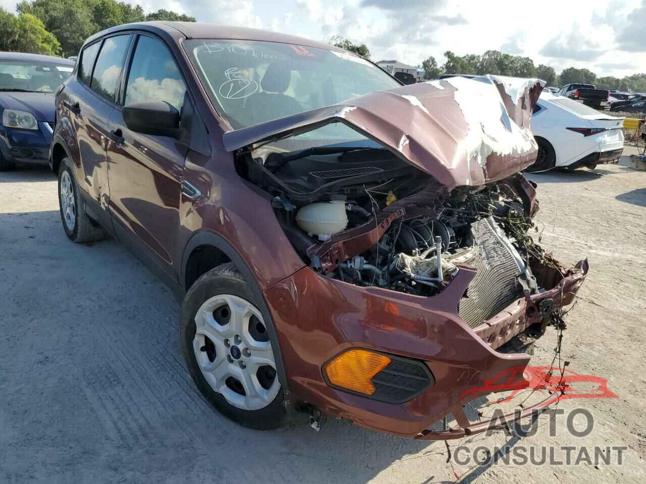 FORD ESCAPE 2018 - 1FMCU0F71JUA61028