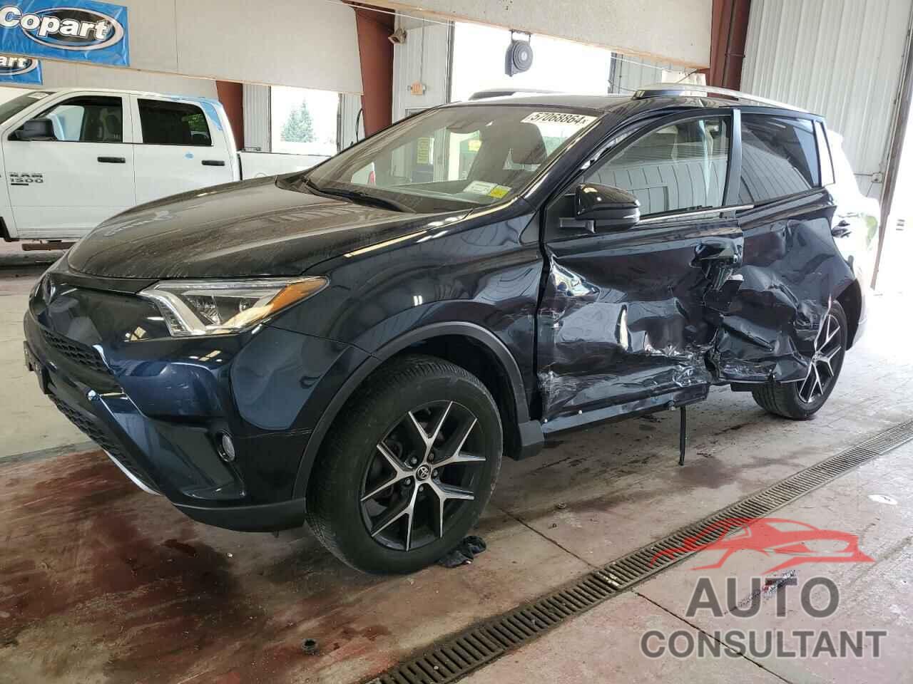 TOYOTA RAV4 2018 - JTMJFREV5JJ245531