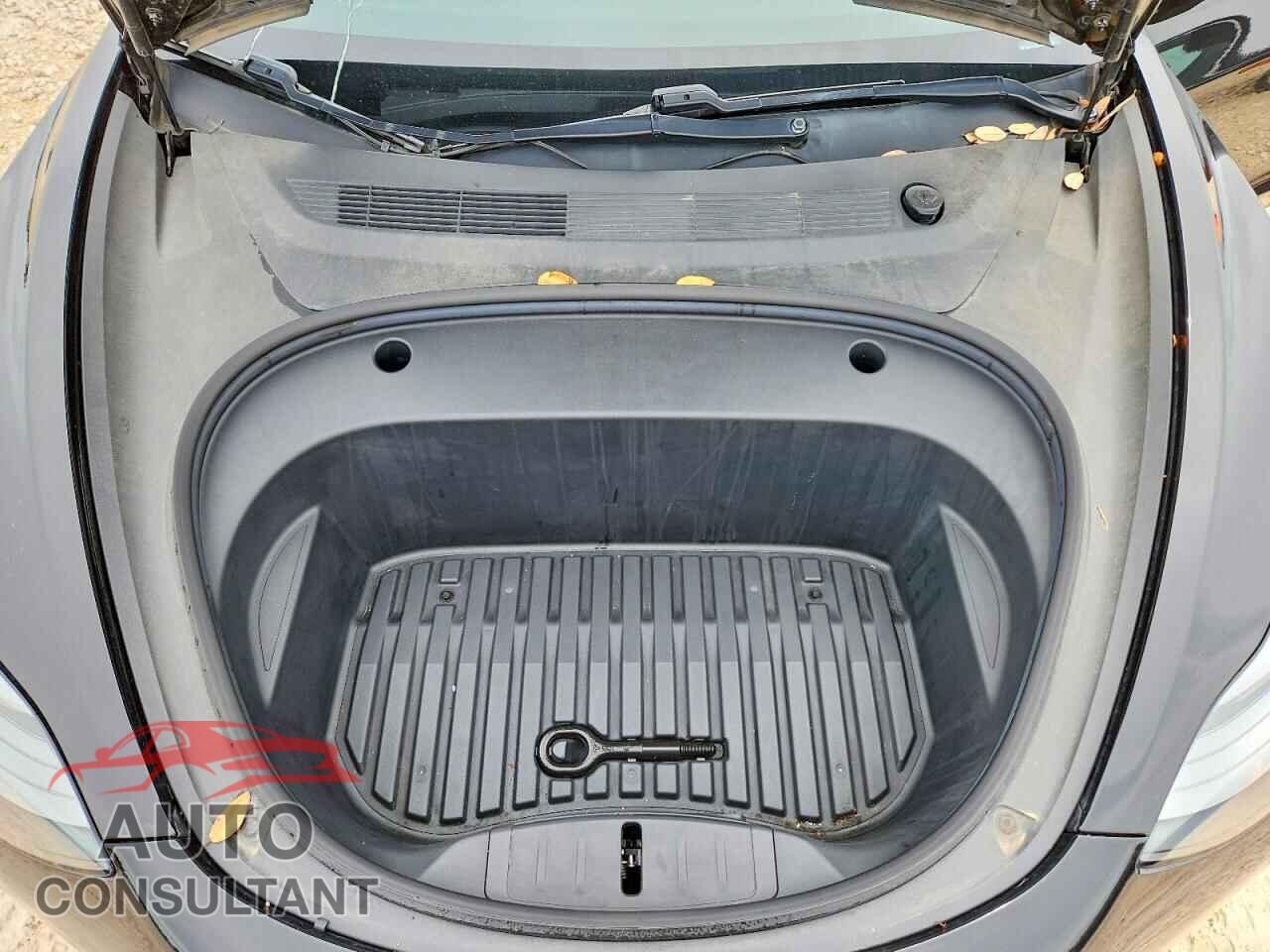 TESLA MODEL 3 2021 - 5YJ3E1EA6MF921619
