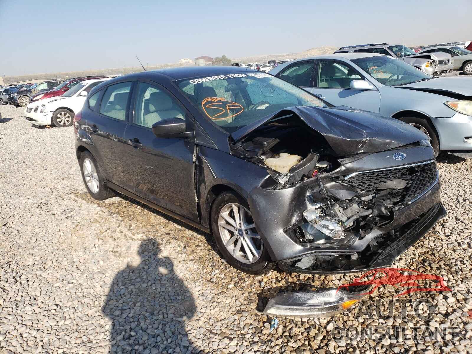 FORD FOCUS 2018 - 1FADP3K28JL225432
