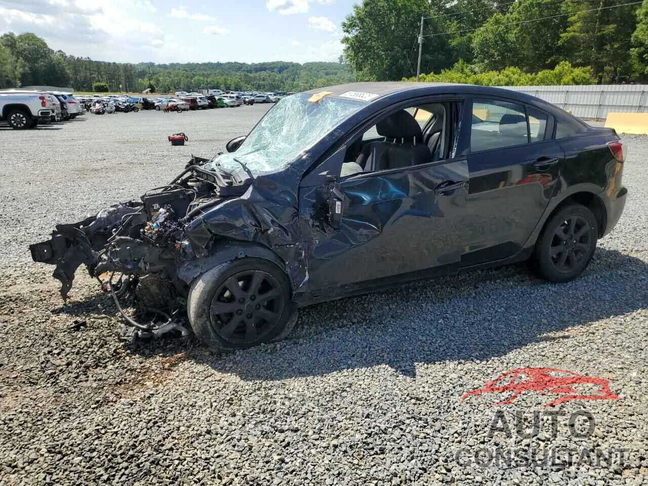 MAZDA 3 2011 - JM1BL1VG8B1373182