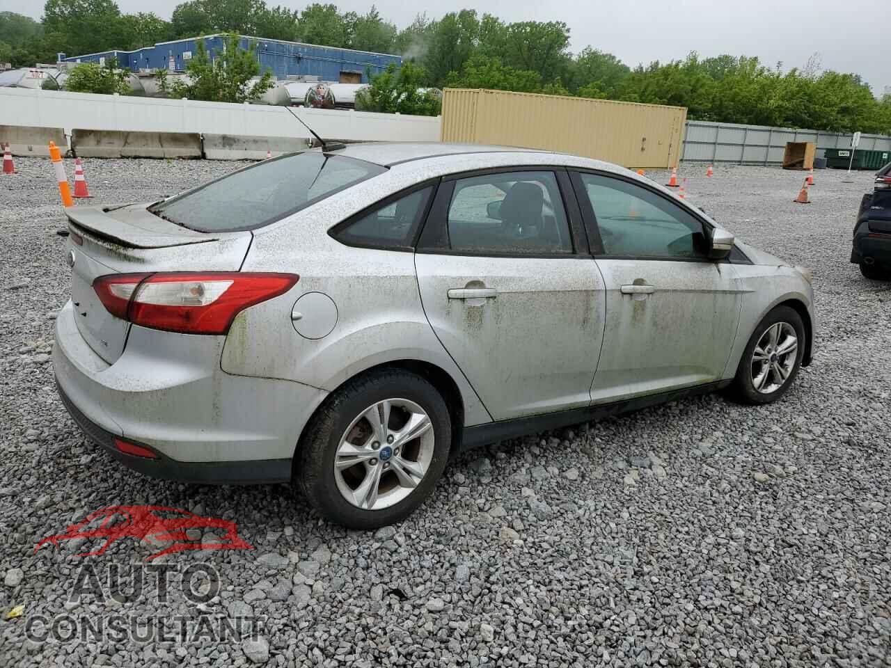 FORD FOCUS 2012 - 1FAHP3F21CL381374