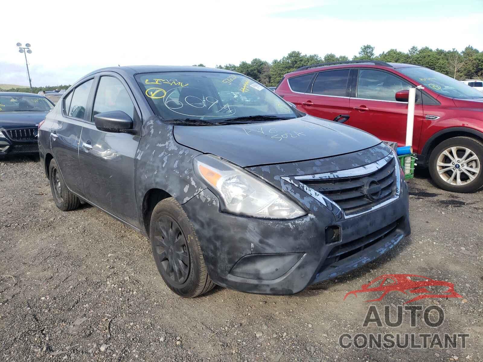 NISSAN VERSA 2019 - 3N1CN7AP0KL824706