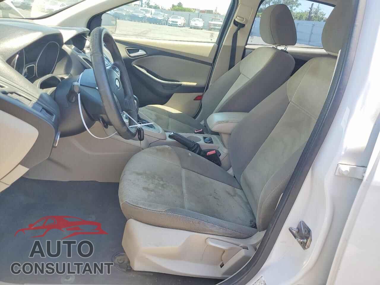 FORD FOCUS 2013 - 1FADP3K22DL222109