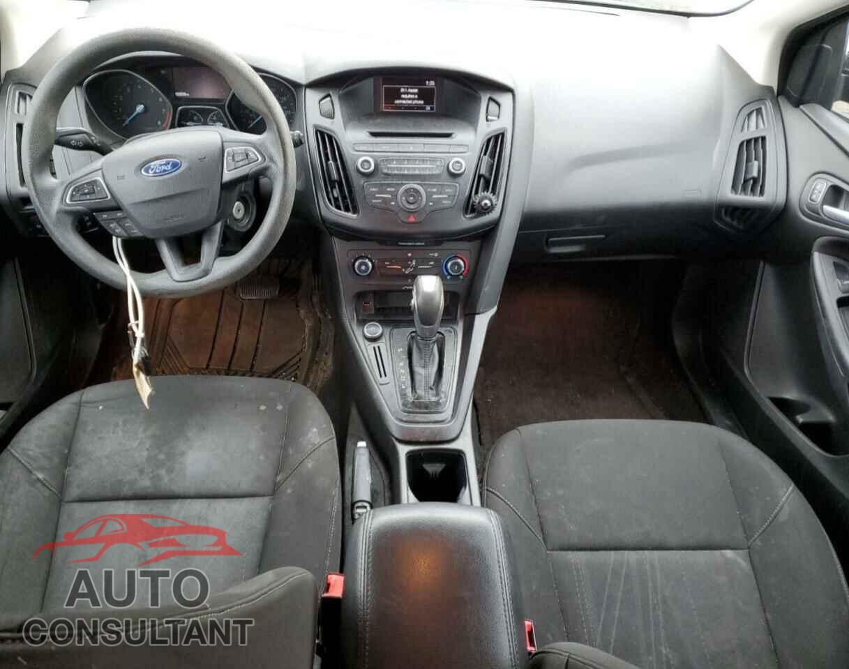 FORD FOCUS 2015 - 1FADP3K27FL315677