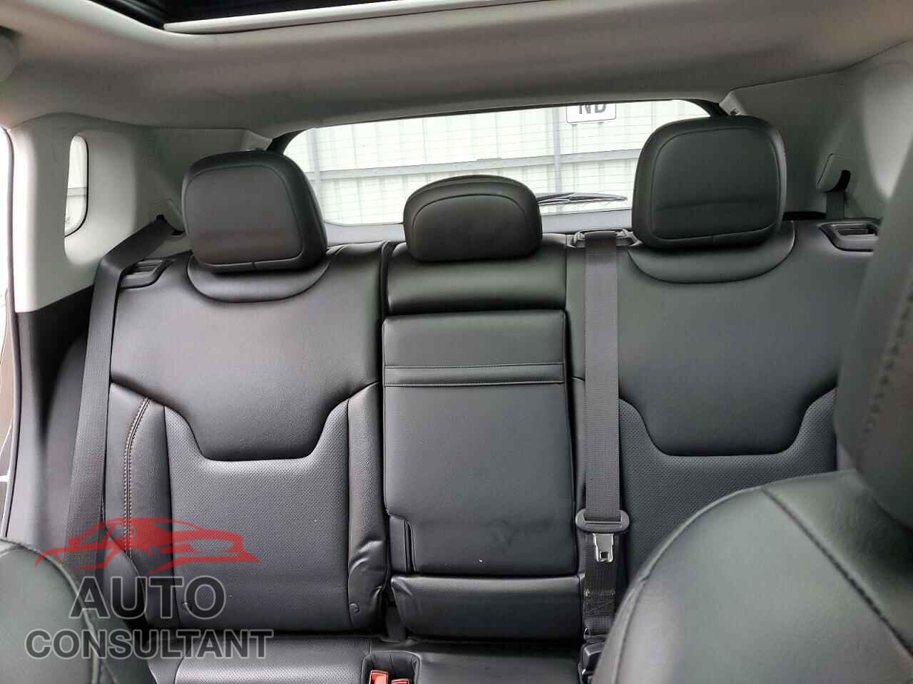 JEEP COMPASS 2019 - 3C4NJDCB3KT599764