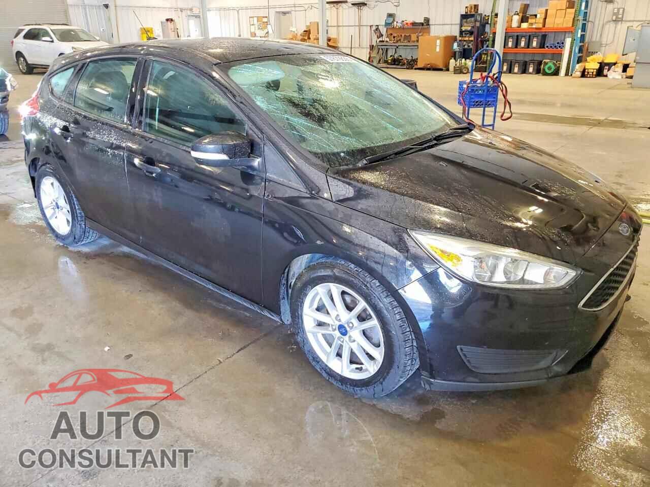 FORD FOCUS 2015 - 1FADP3K21FL308031