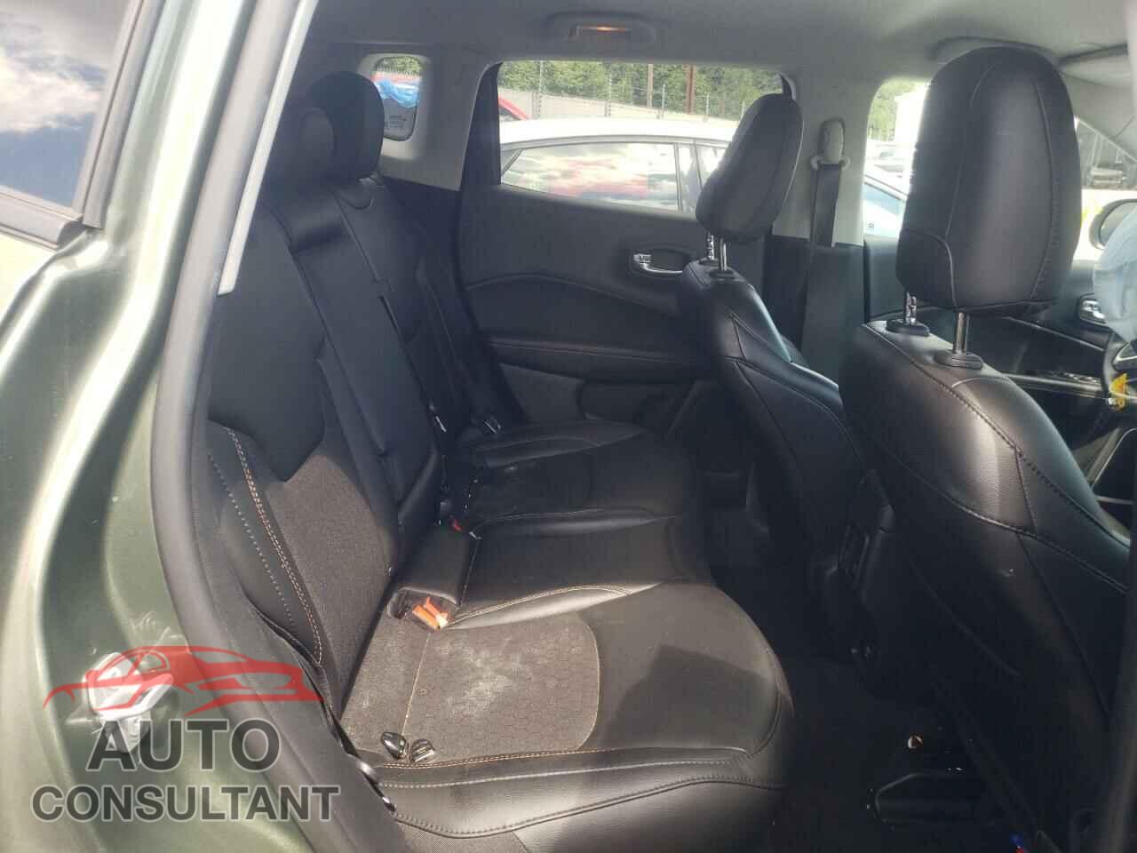 JEEP COMPASS 2020 - 3C4NJDBB9LT204585