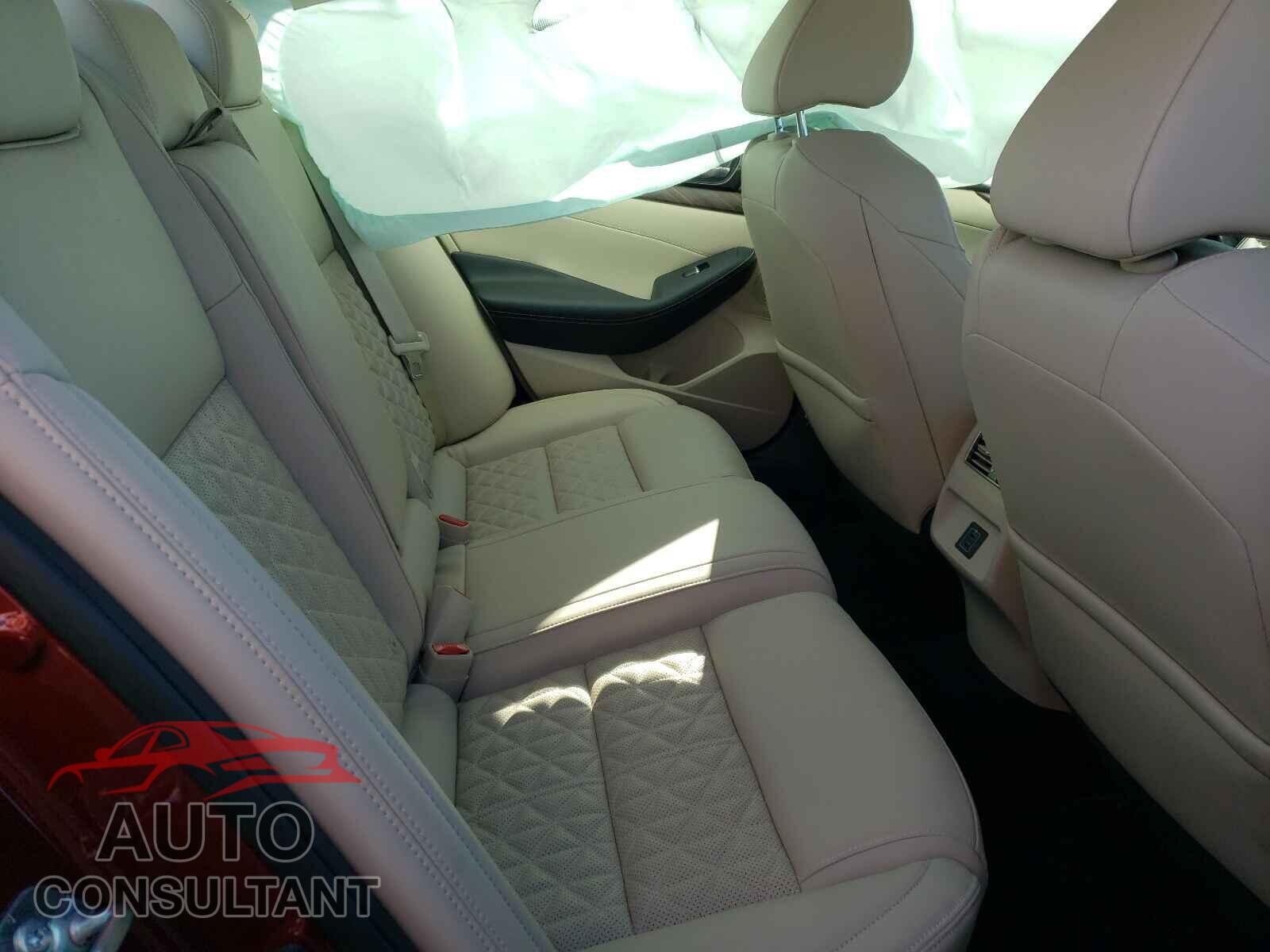 NISSAN MAXIMA 2018 - 1N4AA6AP5JC402425