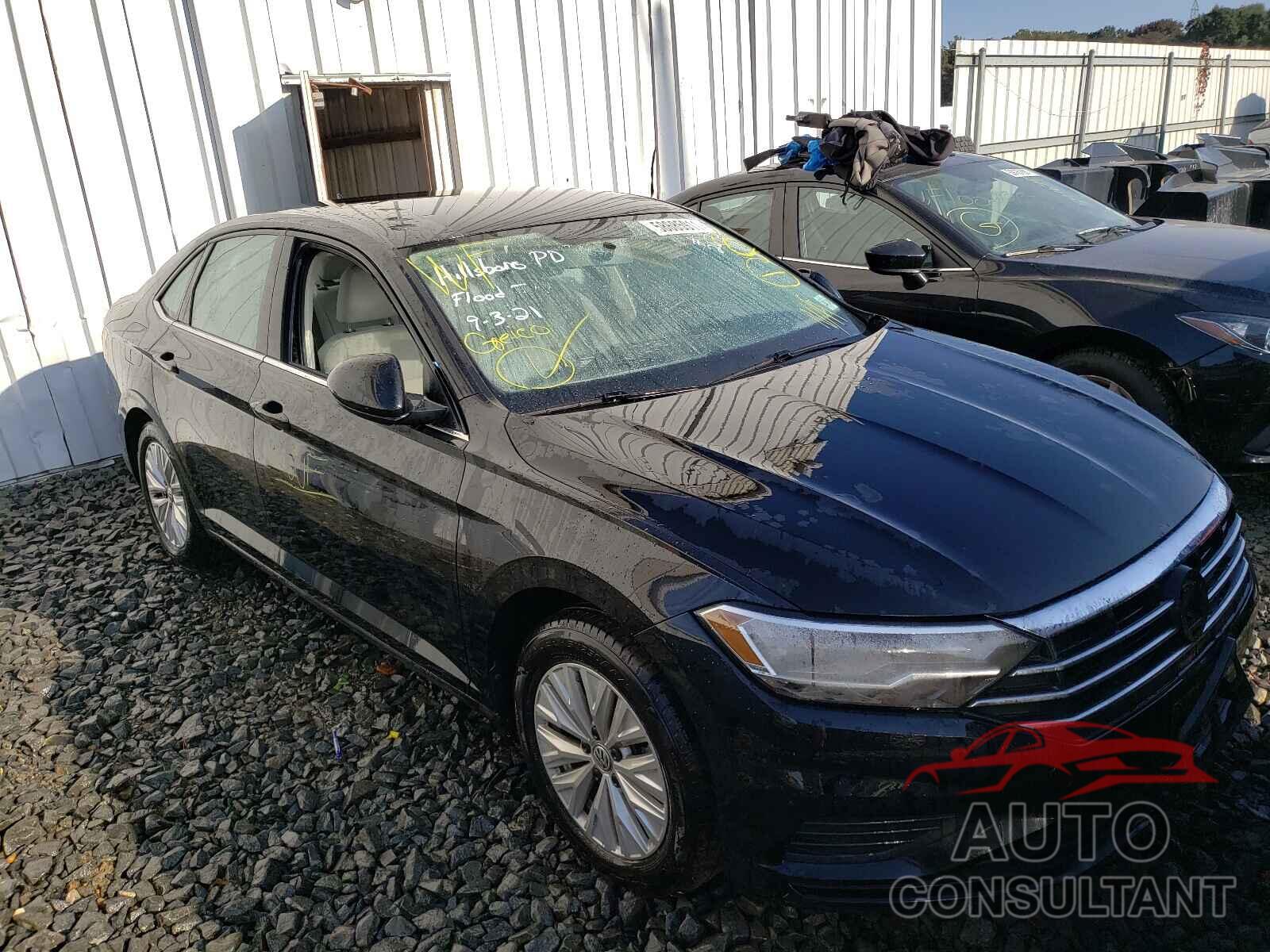 VOLKSWAGEN JETTA 2019 - 3VWC57BU4KM258171
