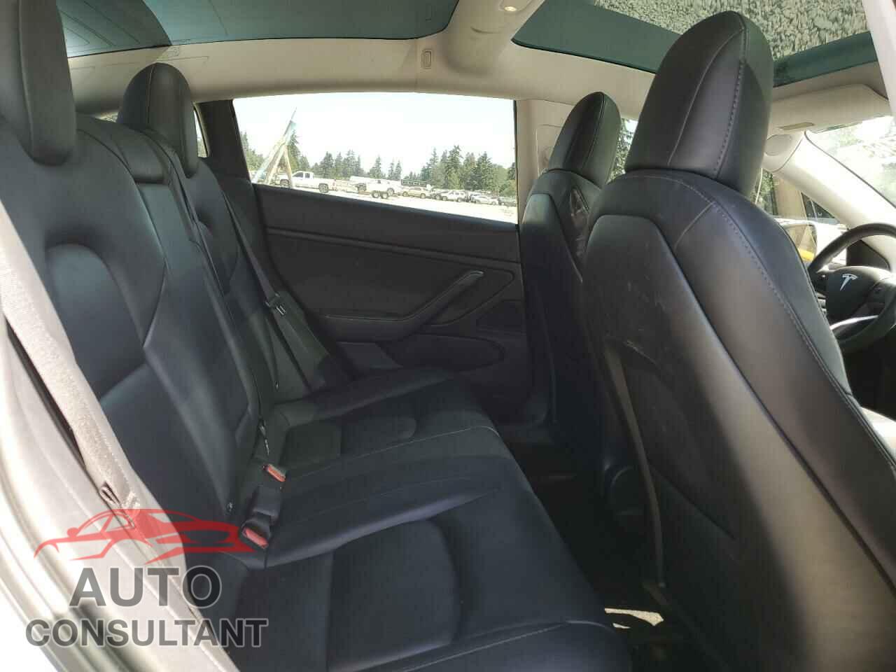 TESLA MODEL 3 2018 - 5YJ3E1EA0JF162123