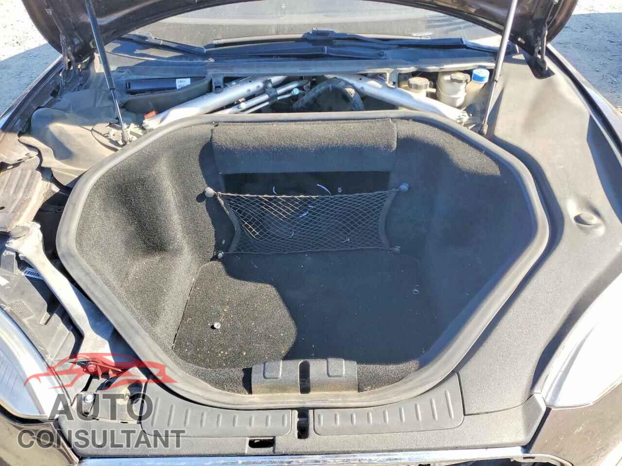TESLA MODEL S 2013 - 5YJSA1CN1DFP27464