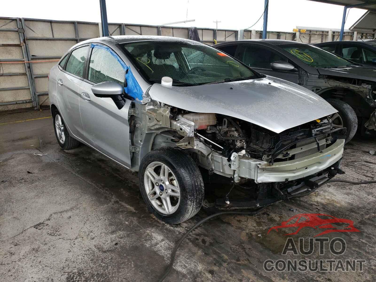 FORD FIESTA 2018 - 3FADP4BJ1JM135003