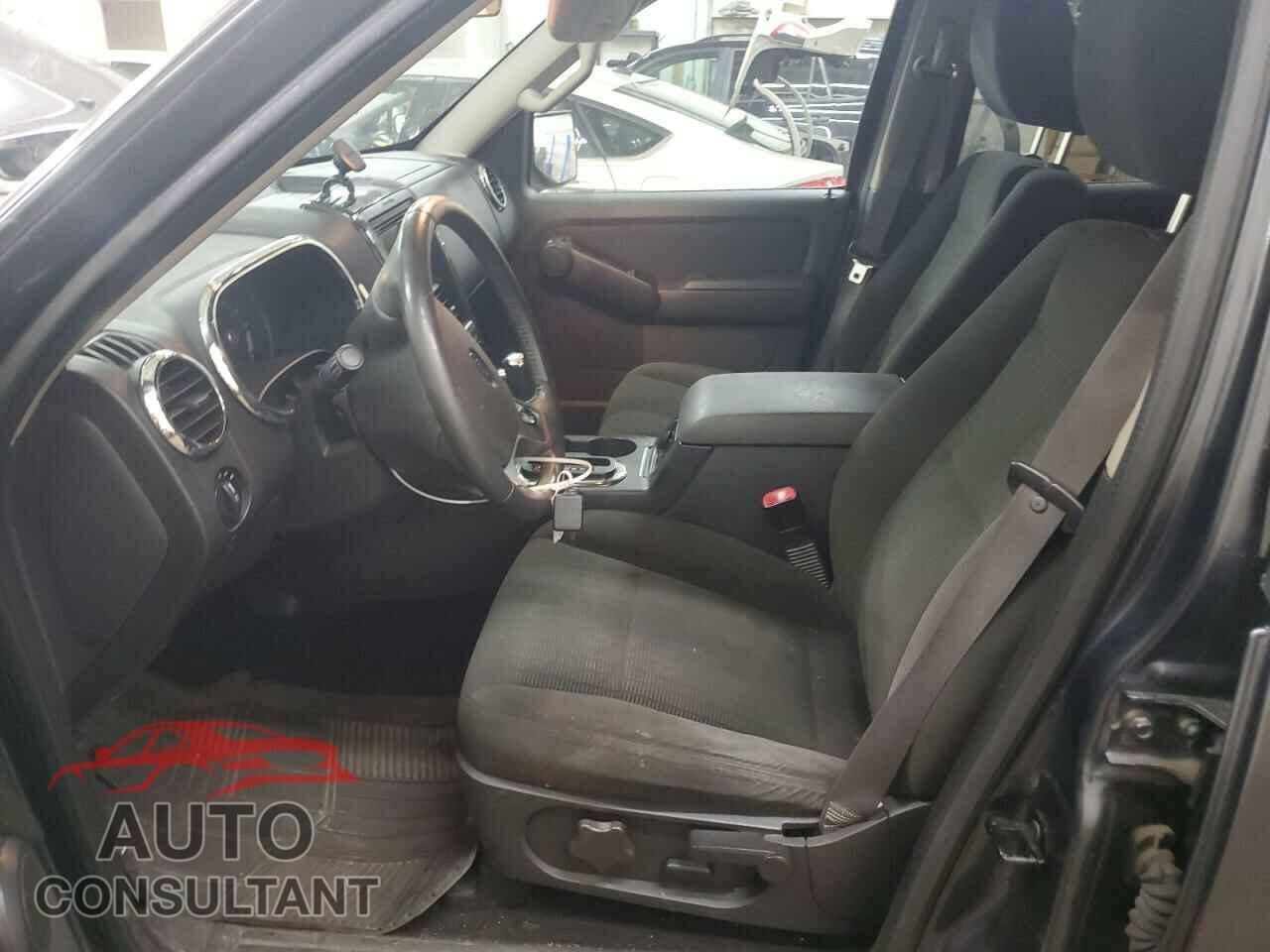 FORD EXPLORER 2009 - 1FMEU73E69UA28400
