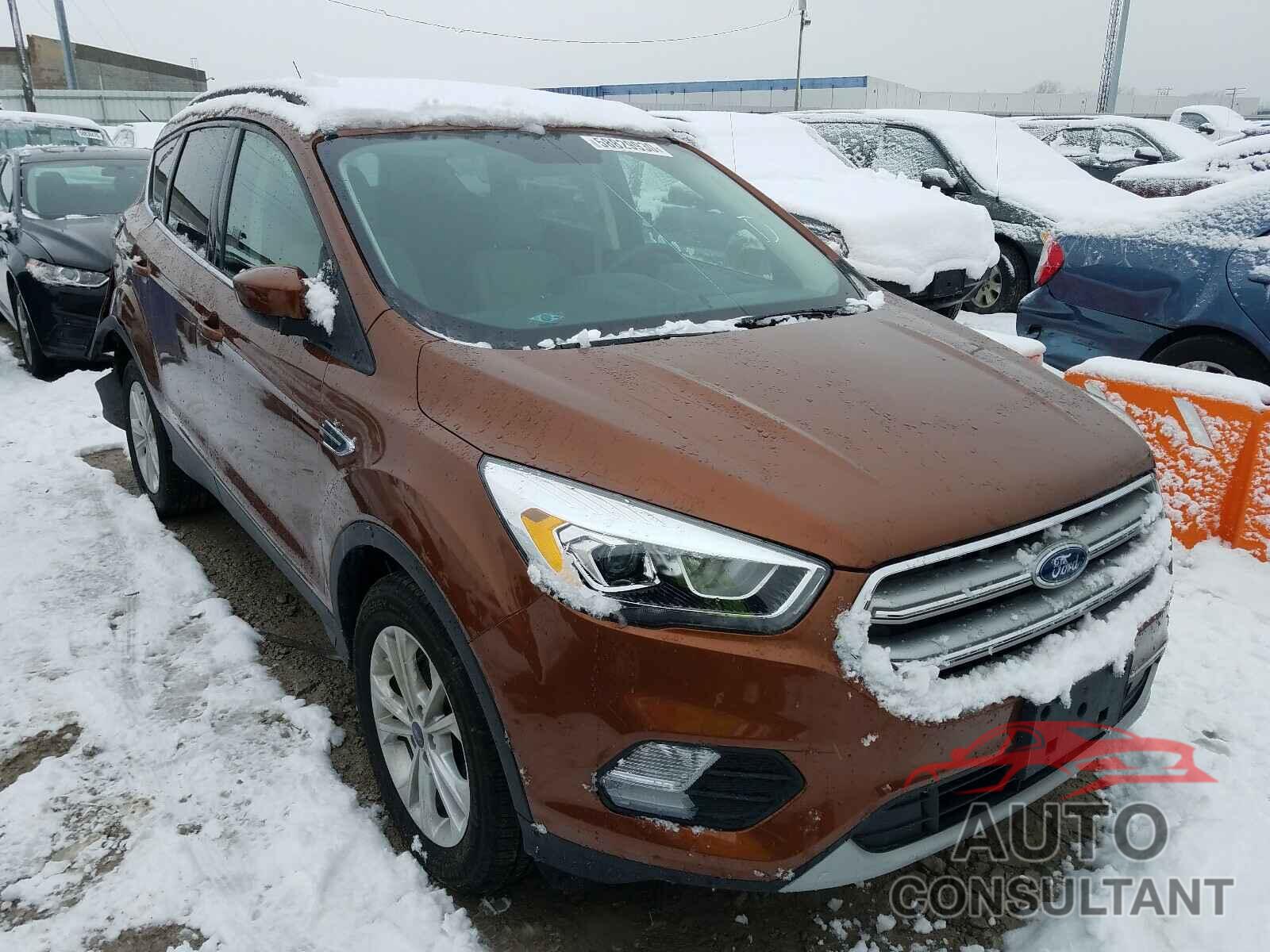FORD ESCAPE 2017 - 1FMCU0GD0HUB98315