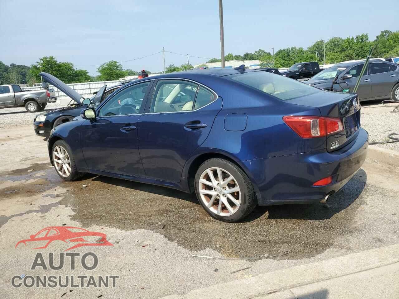 LEXUS IS 2012 - JTHCF5C23C5055442
