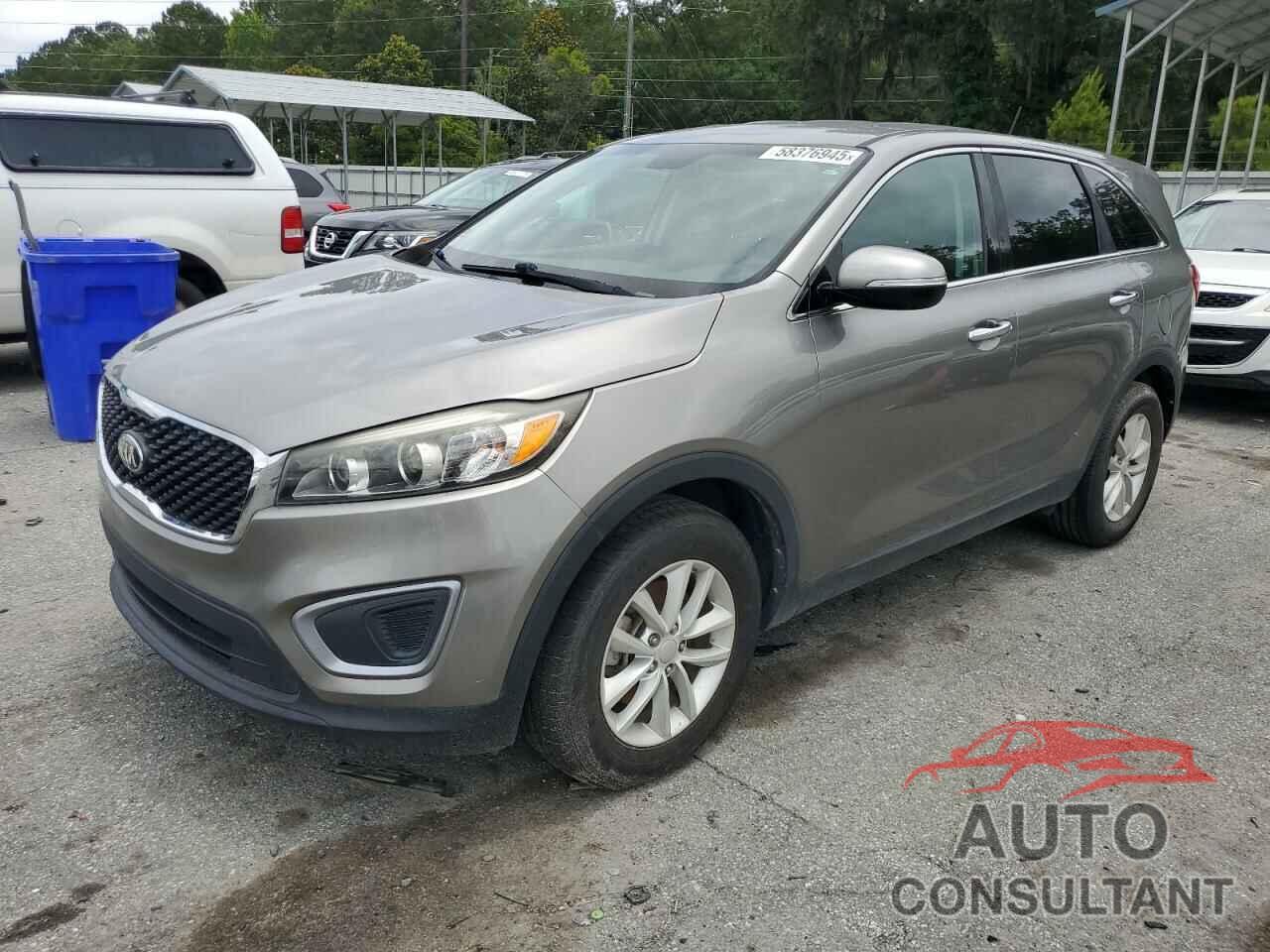 KIA SORENTO 2017 - 5XYPG4A35HG220167
