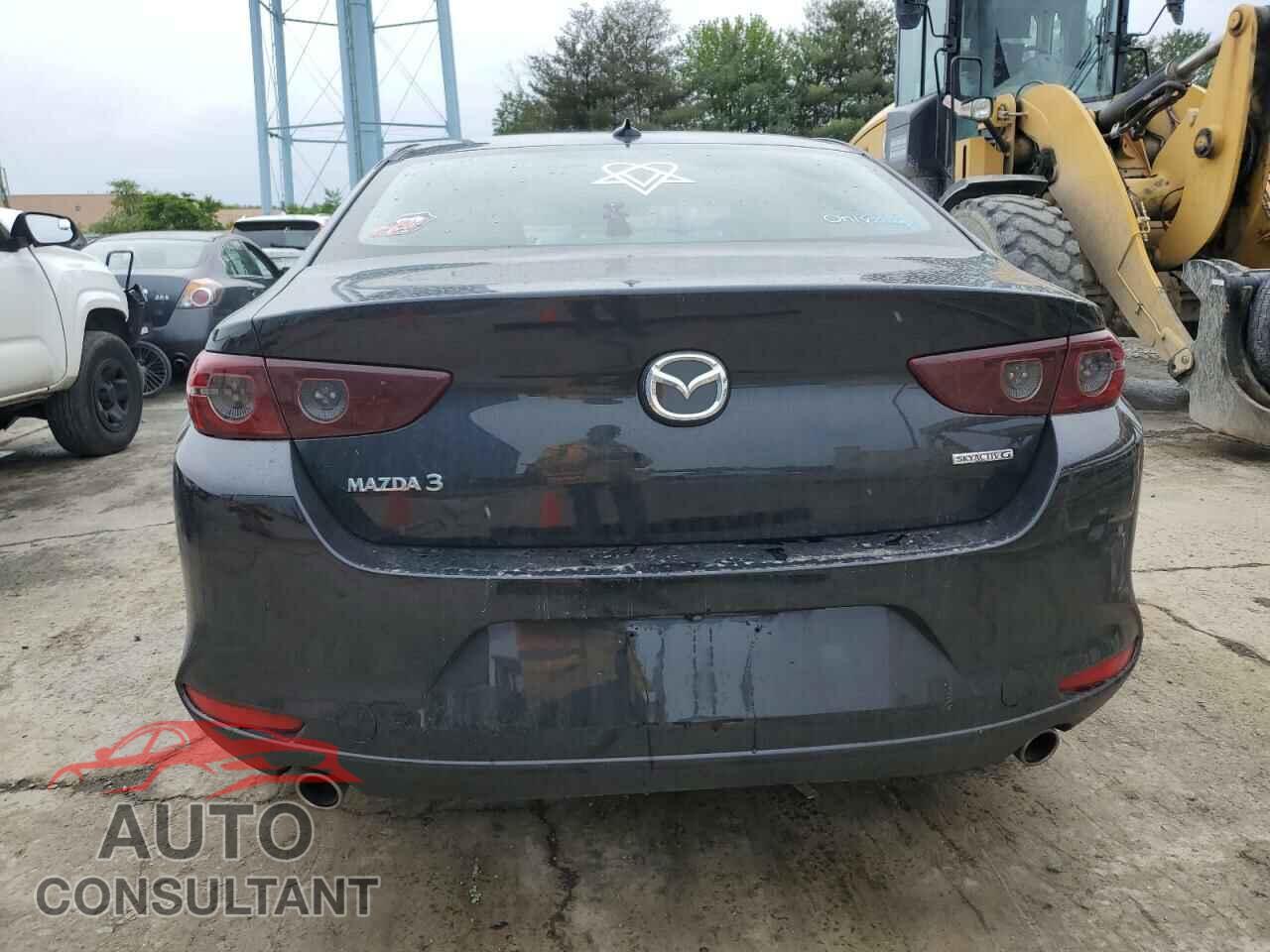 MAZDA 3 2019 - 3MZBPADL8KM108491