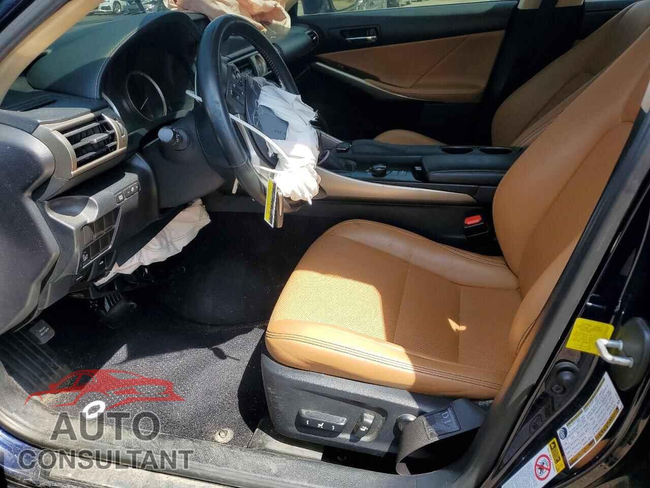 LEXUS IS 2014 - JTHCF1D26E5004219