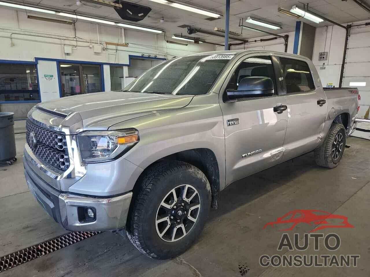 TOYOTA TUNDRA 2018 - 5TFDY5F16JX730740
