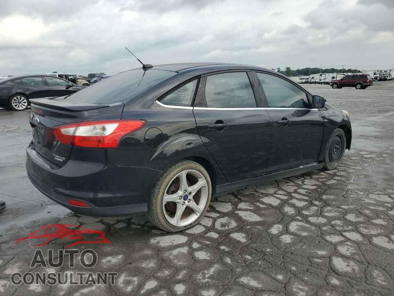 FORD FOCUS 2012 - 1FAHP3J2XCL422785