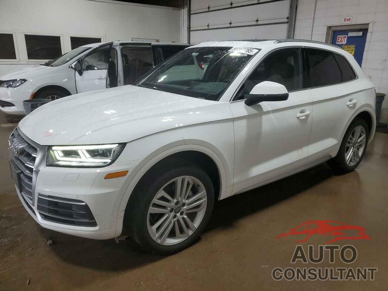 AUDI Q5 2018 - WA1CNAFY0J2017723