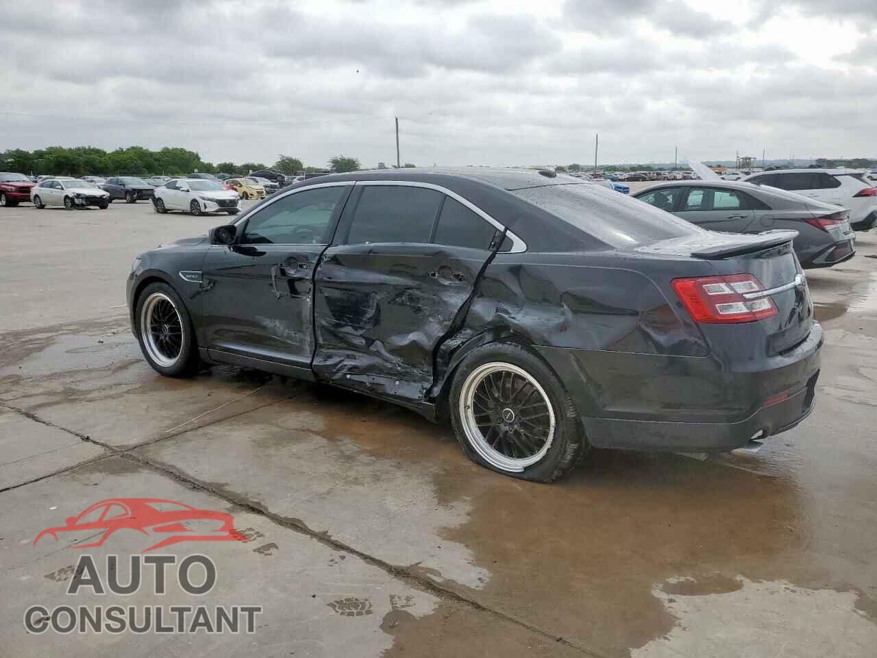 FORD TAURUS 2014 - 1FAHP2KT4EG106957