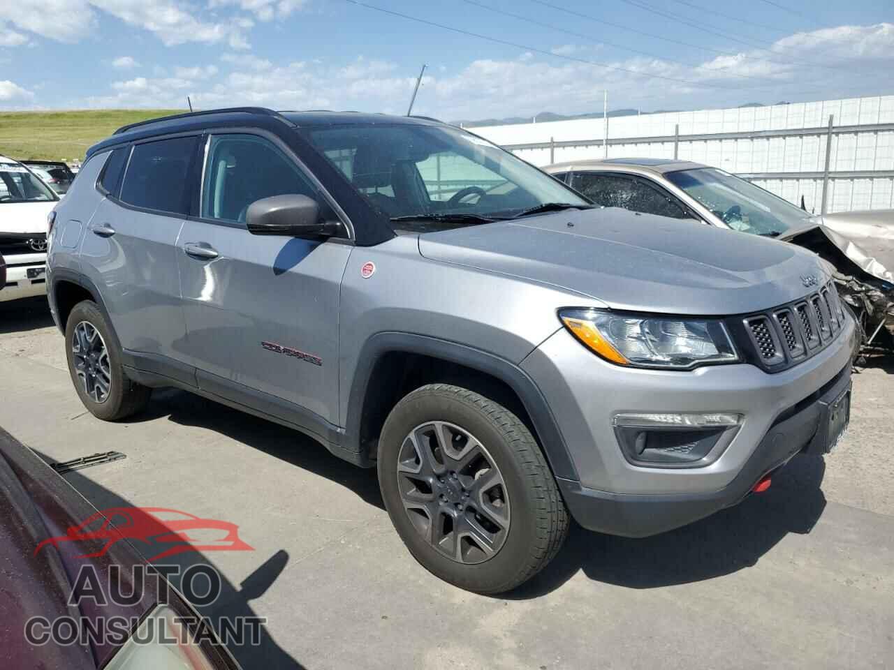 JEEP COMPASS 2019 - 3C4NJDDB8KT627394