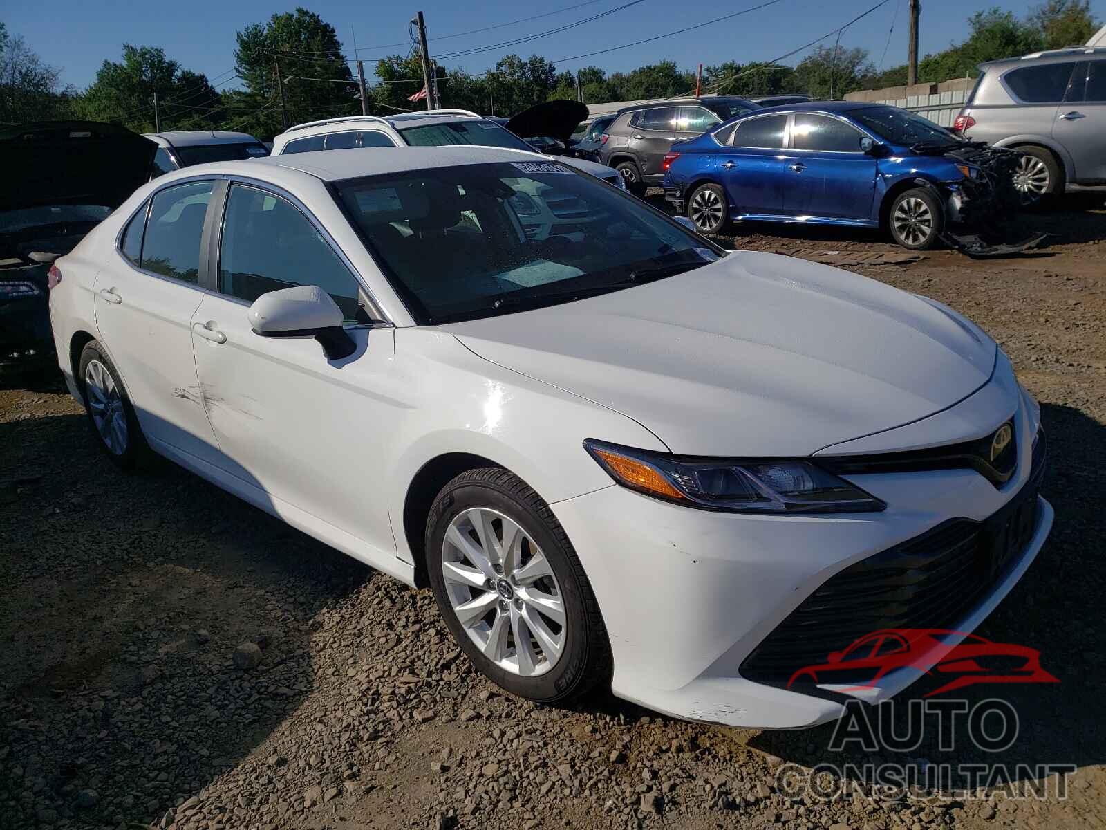 TOYOTA CAMRY 2019 - 4T1B11HK4KU239771