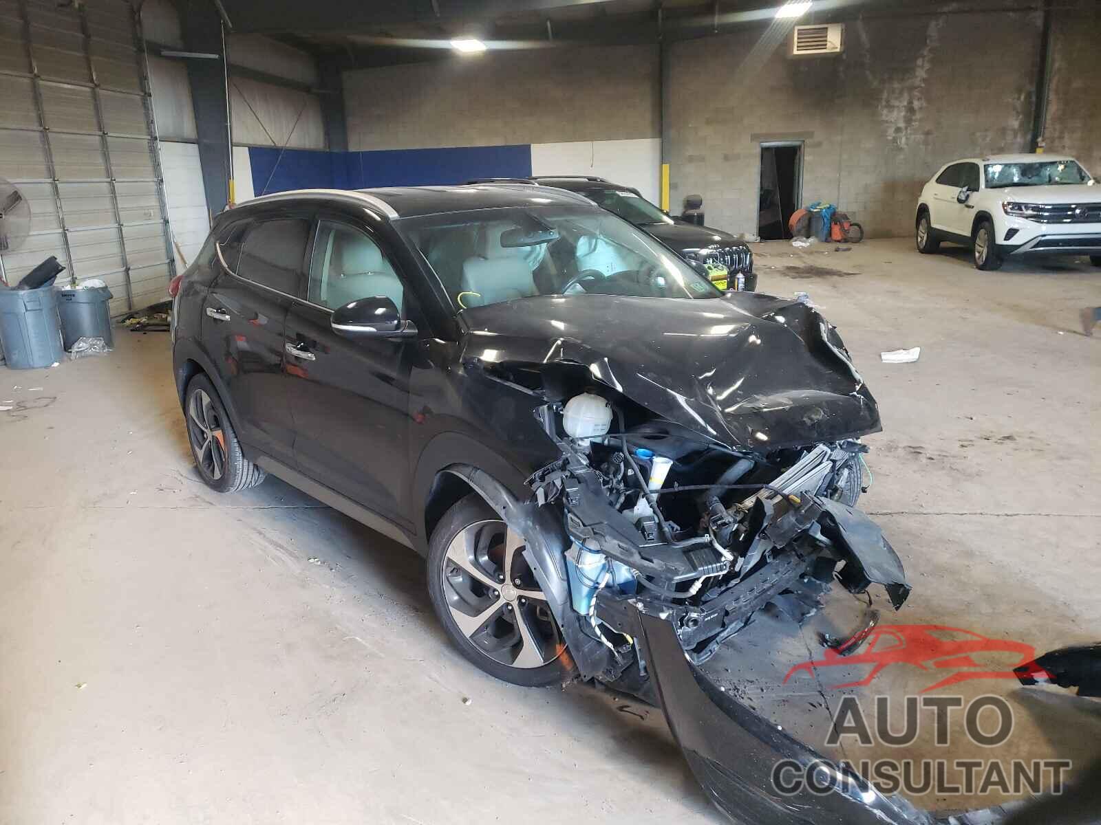 HYUNDAI TUCSON 2017 - KM8J3CA2XHU271175