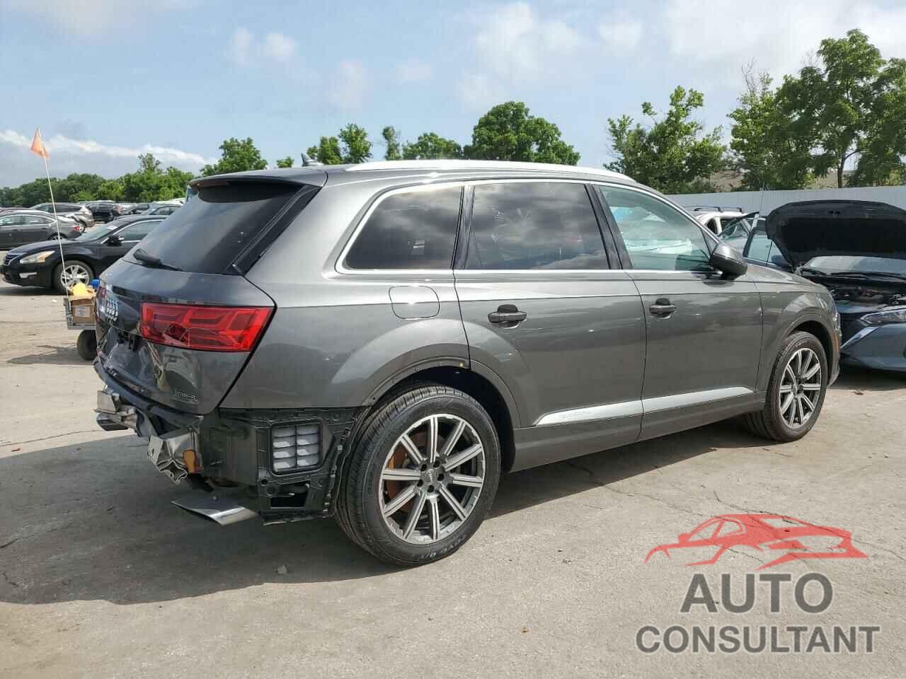 AUDI Q7 2019 - WA1LHAF79KD037702